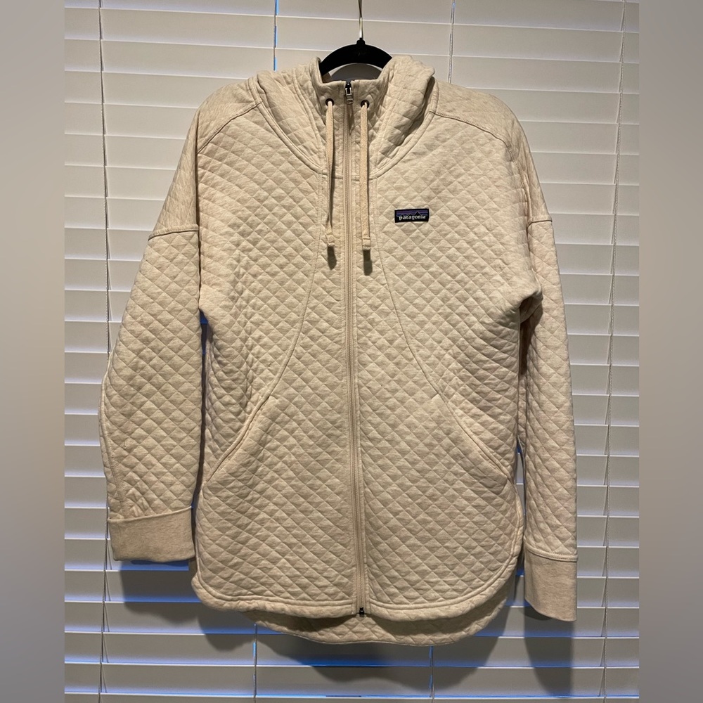 Patagonia Women’s Zip Cotton Quilt Hoodie